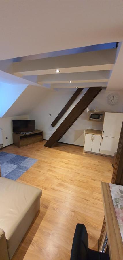 Apartmanystocklova2 Бардеев Екстериор снимка