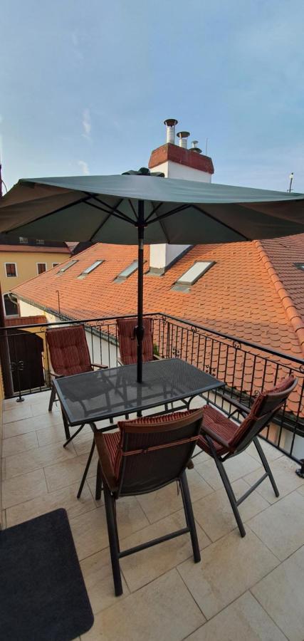 Apartmanystocklova2 Бардеев Екстериор снимка