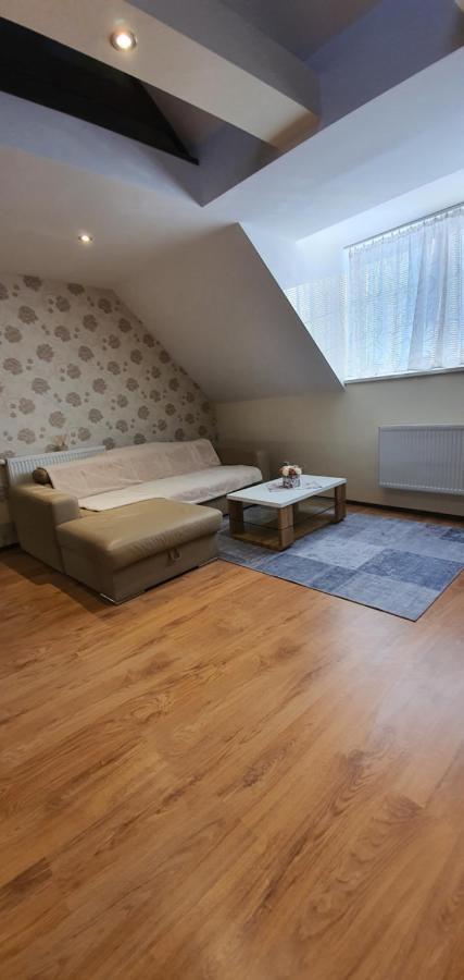 Apartmanystocklova2 Бардеев Екстериор снимка